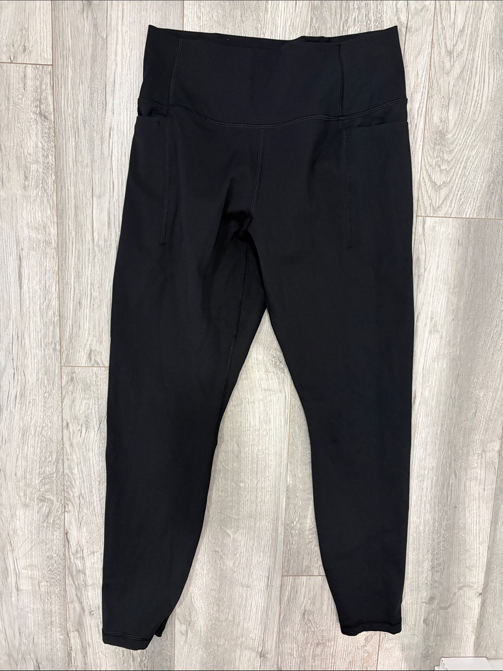 Gap Fit Pocket Leggings - Black - Size Medium